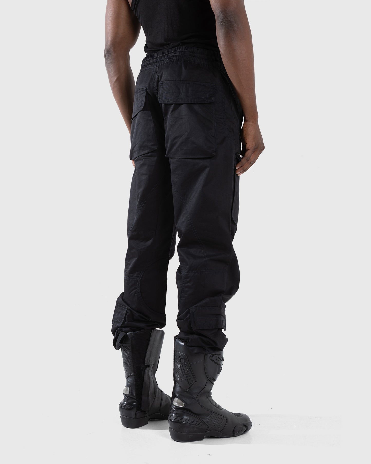 M25 UTILITY CARGO